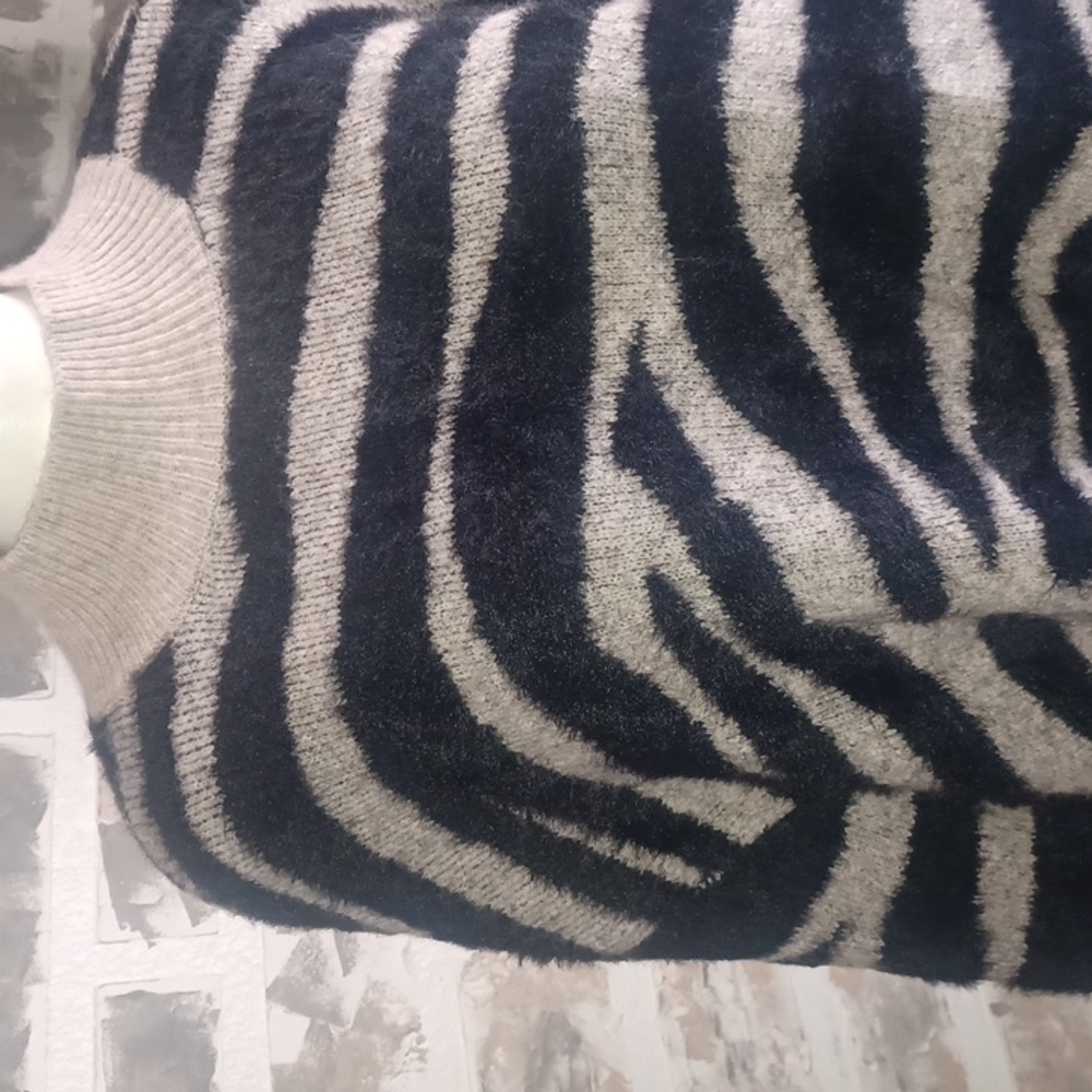 Twine & String Oversized Sweater - image 6